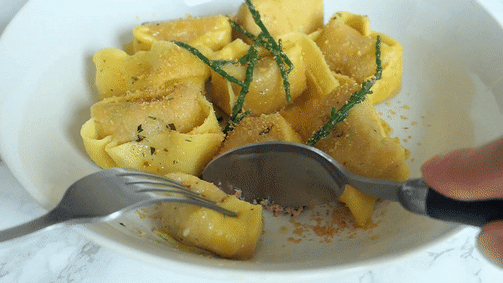inside lobster tortelloni